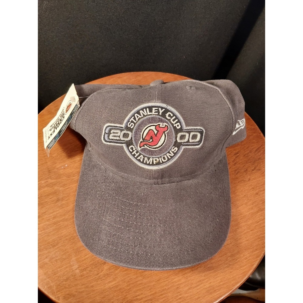 NJ Devils Stanley Cup Champions Hat Dead Stock Y2K Vintage 2000s